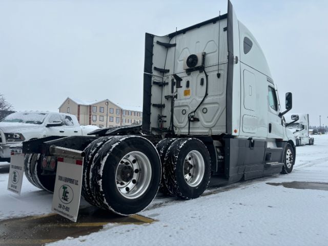 2022 Freightliner Cascadia 126 . Seville OH