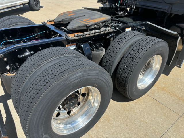 2022 Freightliner Cascadia 126 1 Seville OH