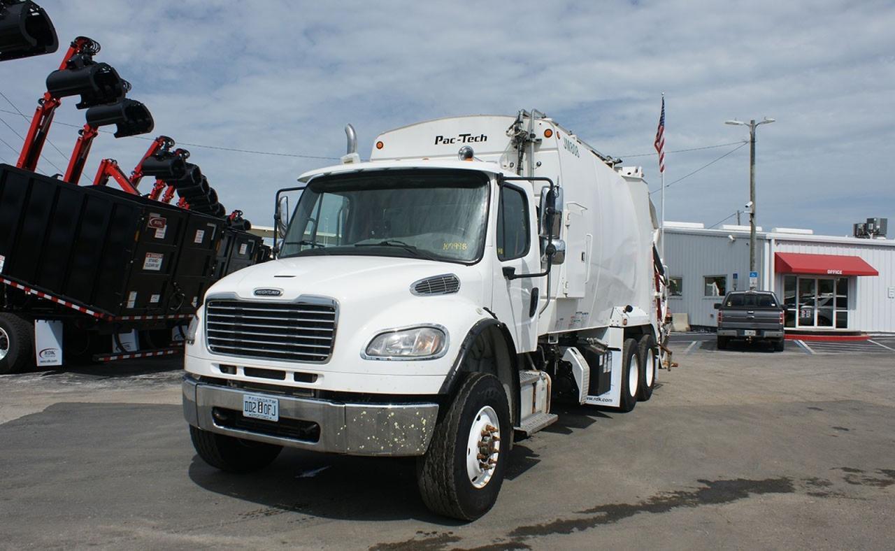 2022 Freightliner M2 106 25 Yard Pac Tech Rear Loader Garbage Truck Tampa FL