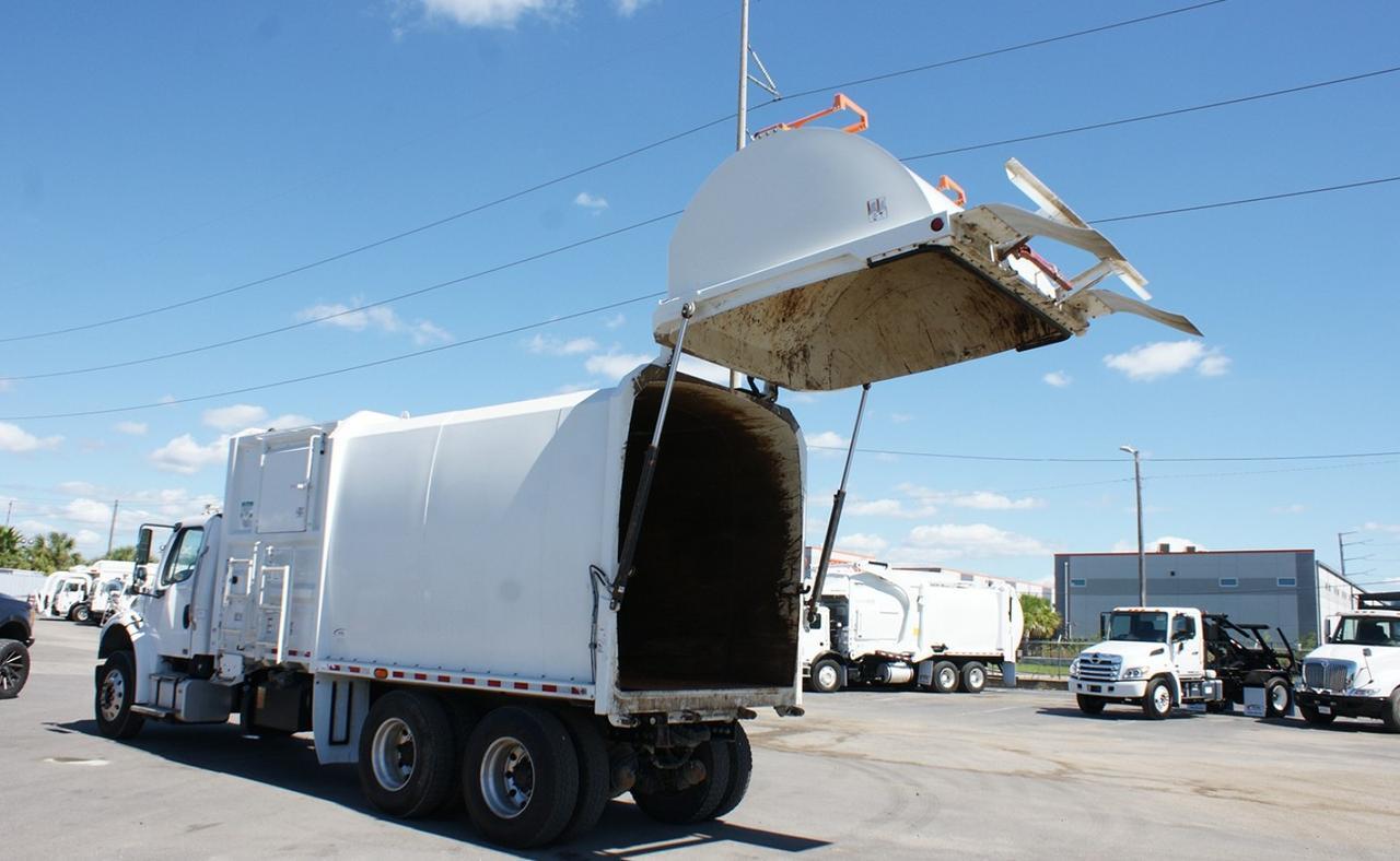 2022 Freightliner M2 106 31 yd Pac-Tech Side Loader Garbage Truck Tampa FL