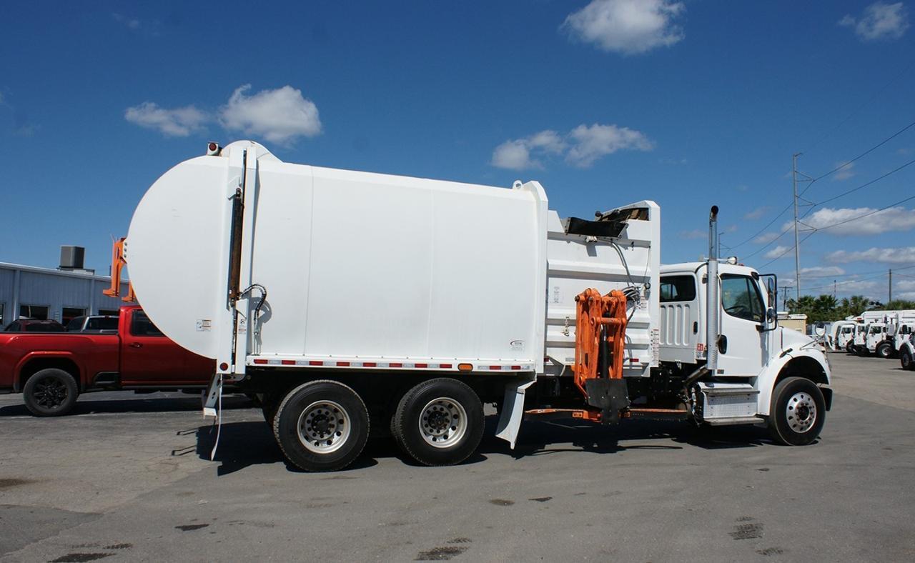 2022 Freightliner M2 106 31 yd Pac-Tech Side Loader Garbage Truck Tampa FL