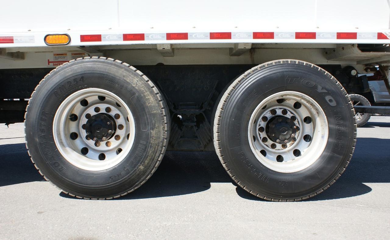 2022 Freightliner M2 106 31 yd Pac-Tech Side Loader Garbage Truck Tampa FL