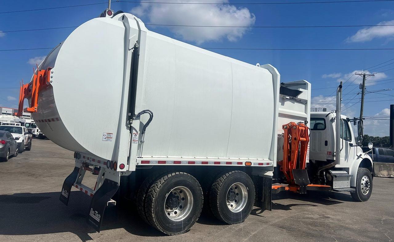 2022 Freightliner M2 106 31 yd Pac-Tech Side Loader Garbage Truck Tampa FL