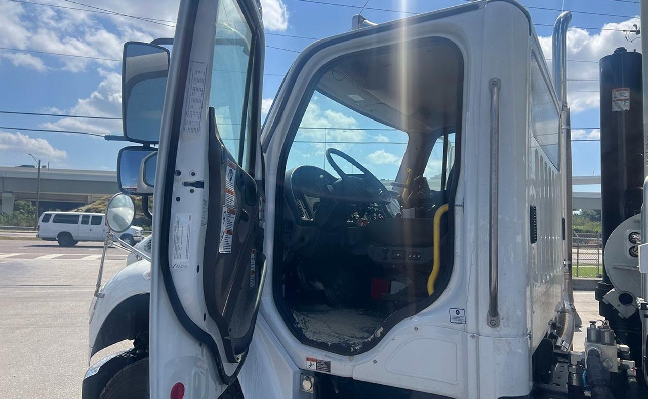2022 Freightliner M2 106 31 yd Pac-Tech Side Loader Garbage Truck Tampa FL
