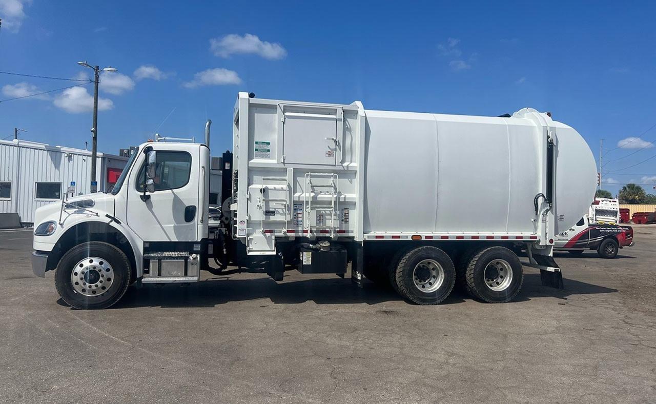 2022 Freightliner M2 106 31 yd Pac-Tech Side Loader Garbage Truck Tampa FL