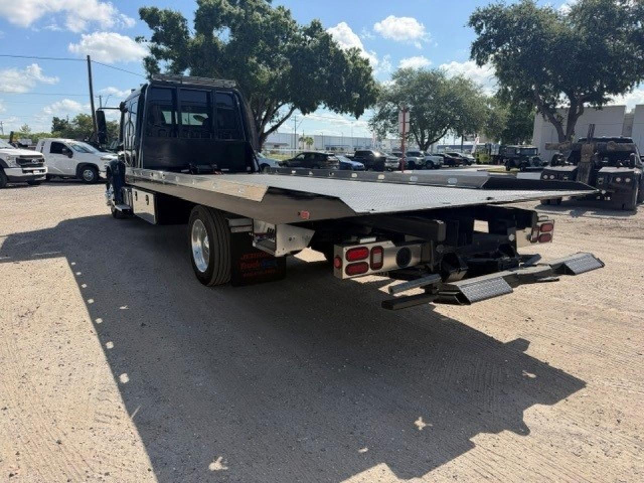 2022 Freightliner M2 Century 21' Rollback Car Carrier Truck