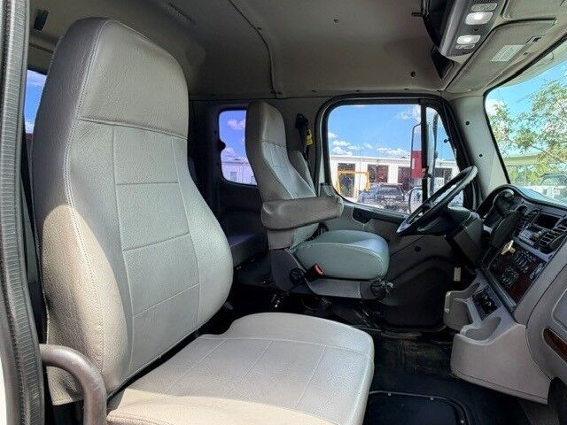 2022 Freightliner M2 Century 21' Rollback Car Carrier Truck Tampa FL