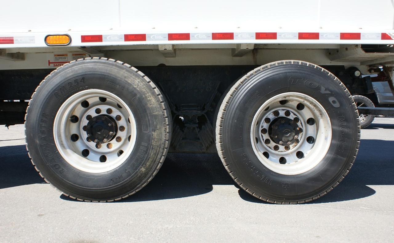 2022 Freightliner M2106 31 yard Pac-Tech Side Loader Garbage Truck Tampa FL