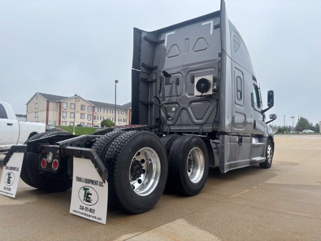 2022 Freightliner New Cascadia 126 . Seville OH