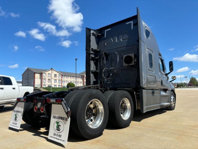 2022 Freightliner New Cascadia 126 . Seville OH