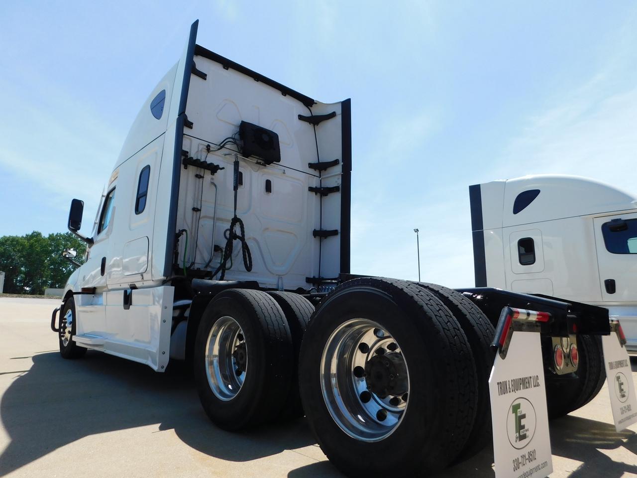 2022 Freightliner New Cascadia 126 . Seville OH