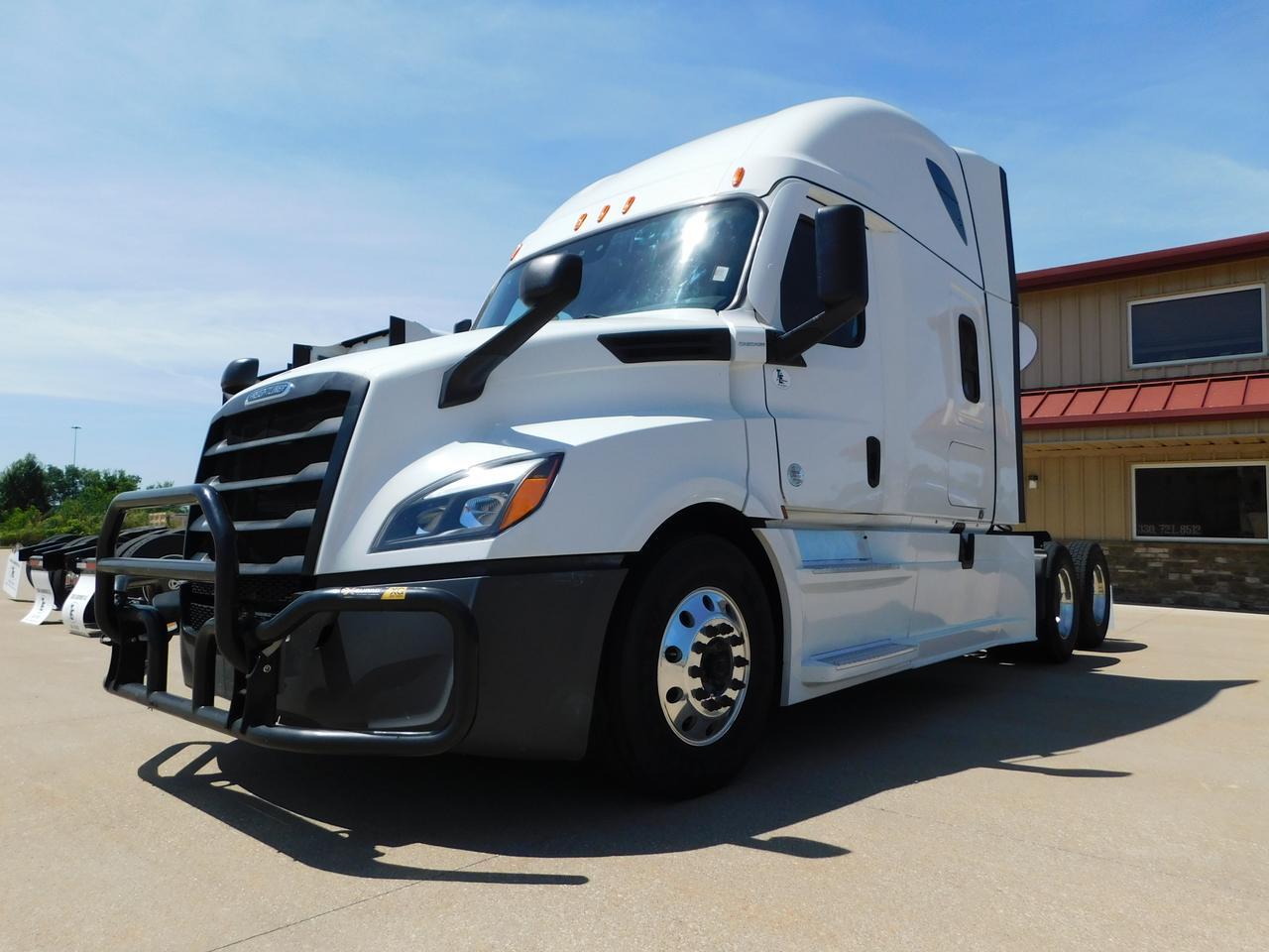 2022 Freightliner New Cascadia 126 . Seville OH