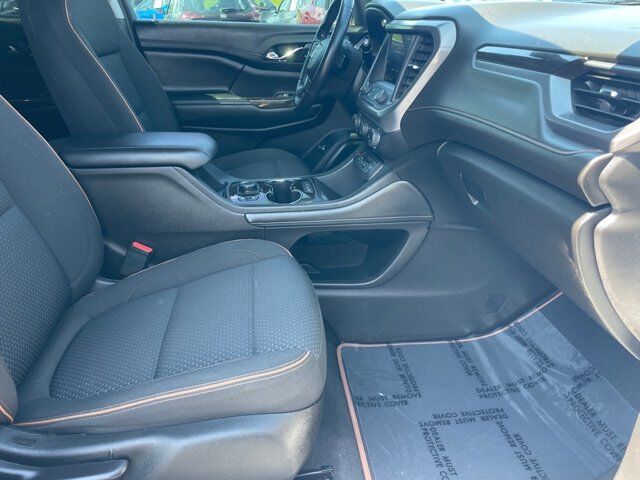 2022 GMC Acadia AT4 Oak Ridge TN