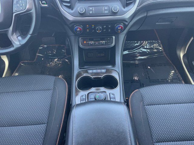 2022 GMC Acadia AT4 Oak Ridge TN