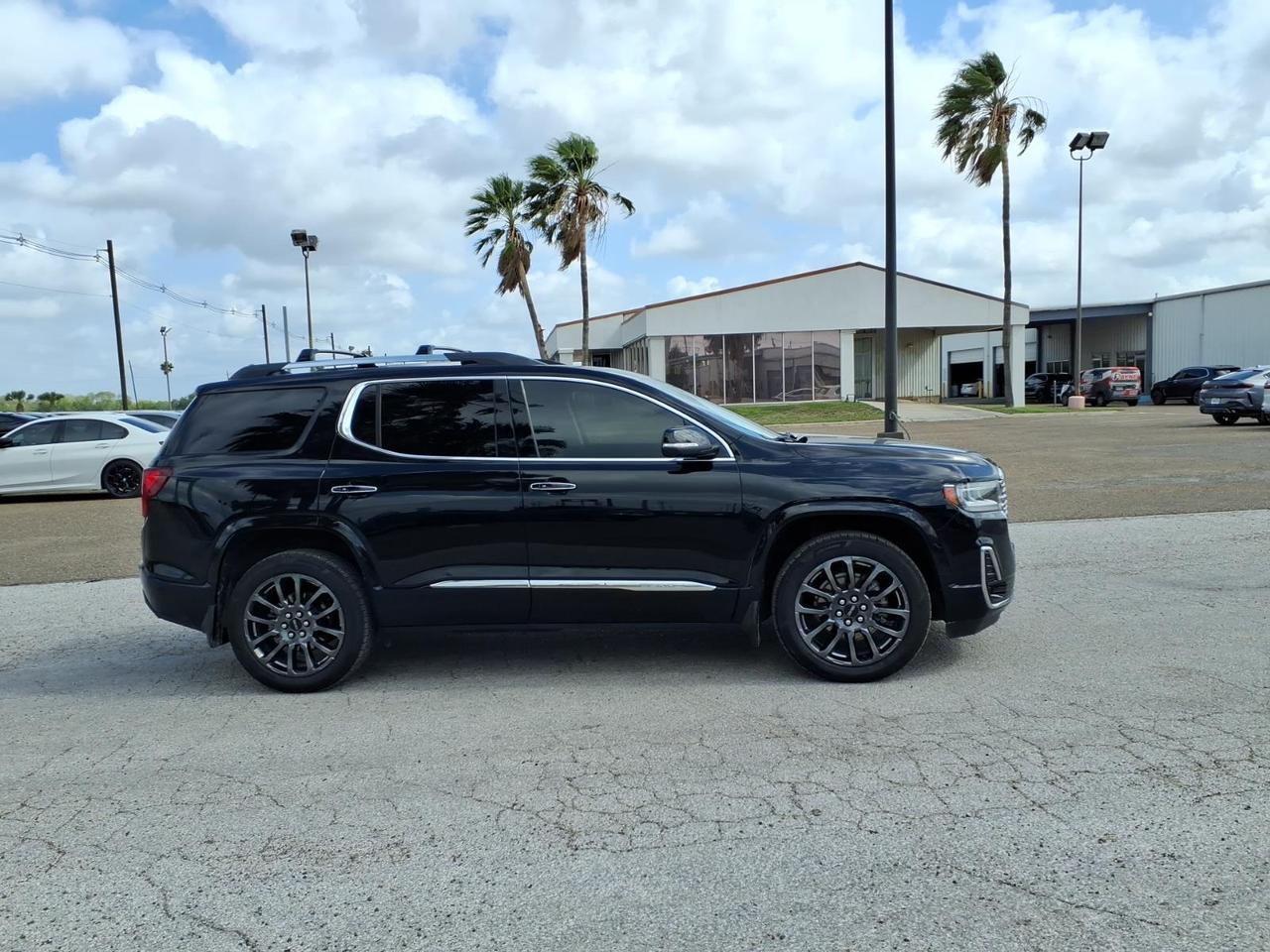 2022 GMC Acadia Denali Harlingen TX