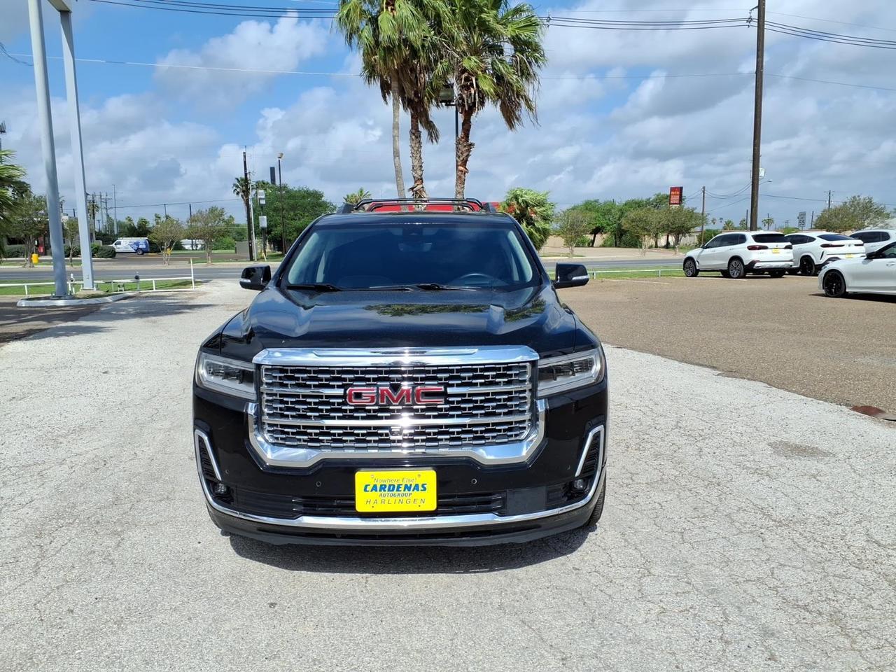 2022 GMC Acadia Denali