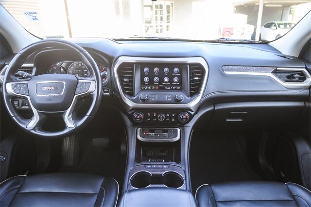 2022 GMC Acadia Denali Glendale CA