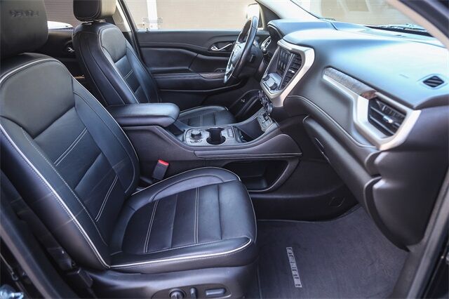 2022 GMC Acadia Denali Glendale CA
