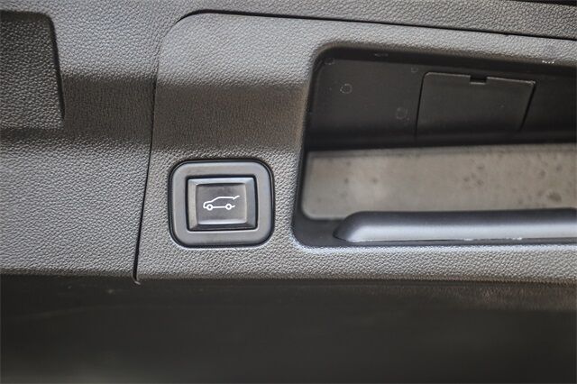 2022 GMC Acadia Denali Glendale CA