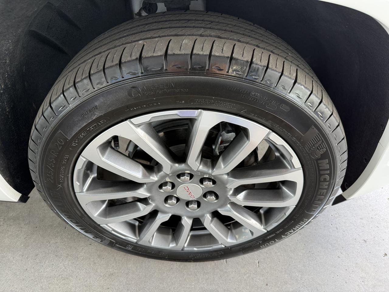 2022 GMC Acadia Denali Knoxville TN