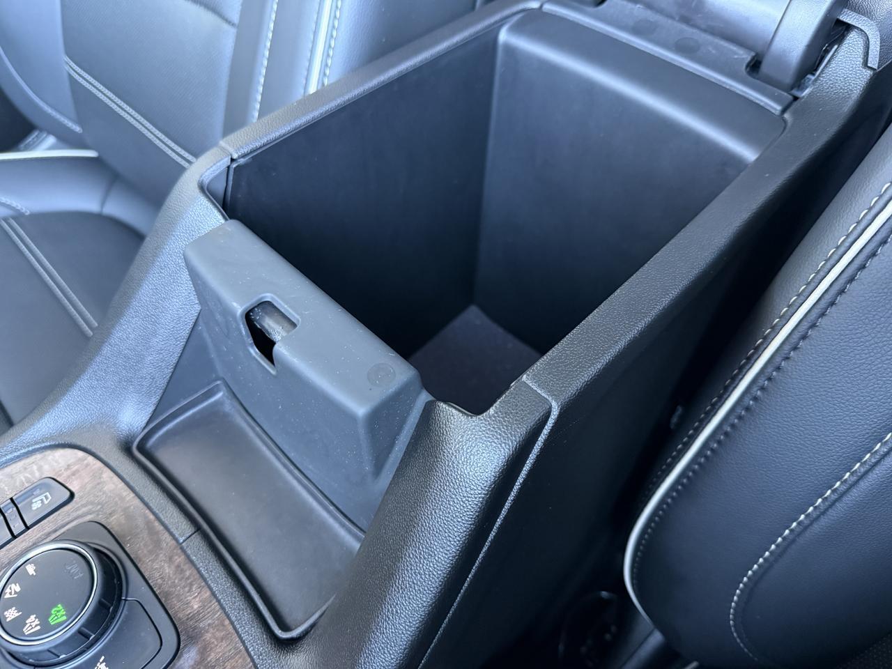 2022 GMC Acadia Denali Knoxville TN