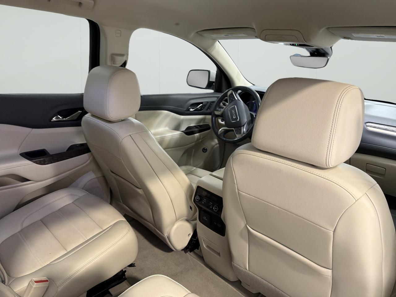 2022 GMC Acadia Denali San Antonio TX