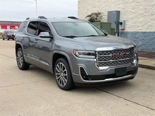 2022 GMC Acadia Denali