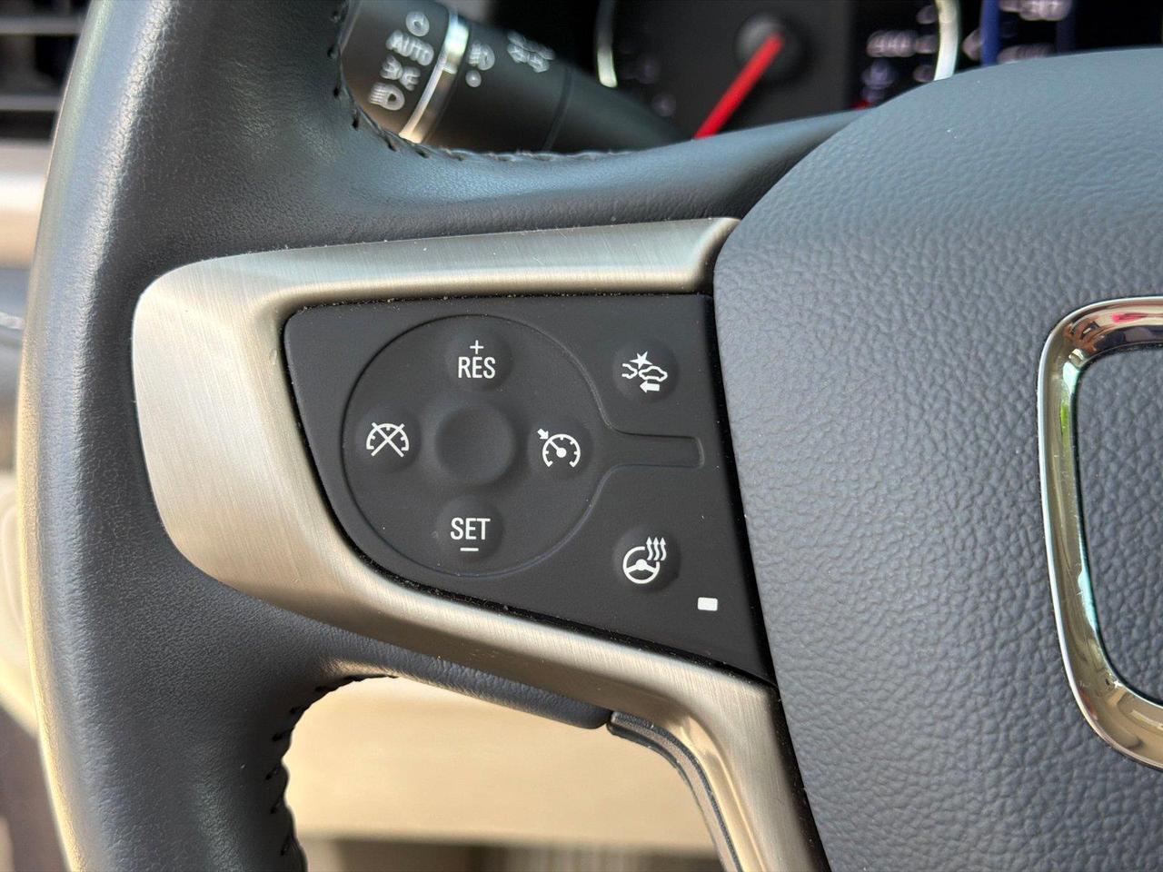 2022 GMC Acadia Denali Hagerstown MD