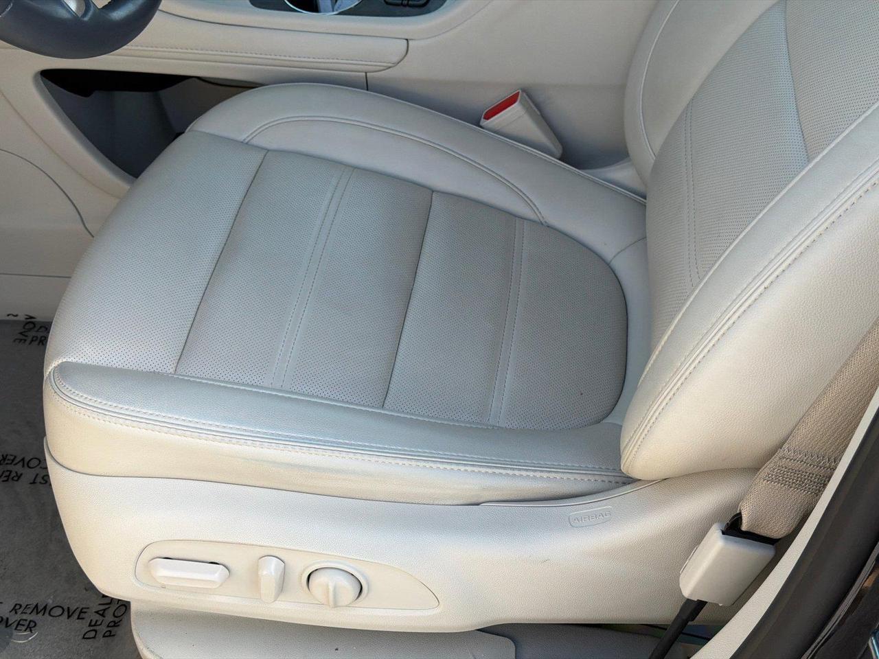 2022 GMC Acadia Denali Hagerstown MD