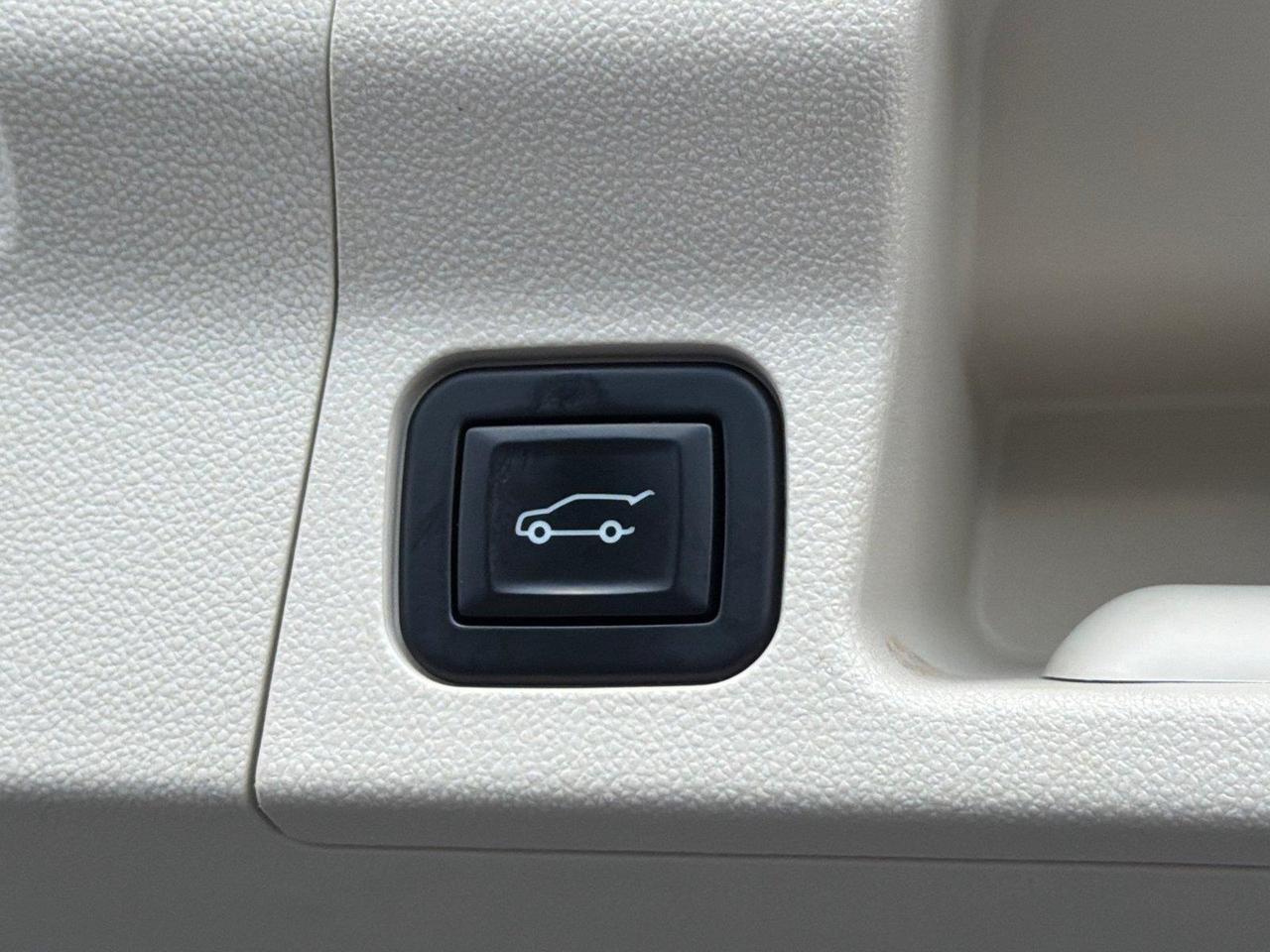2022 GMC Acadia Denali Hagerstown MD