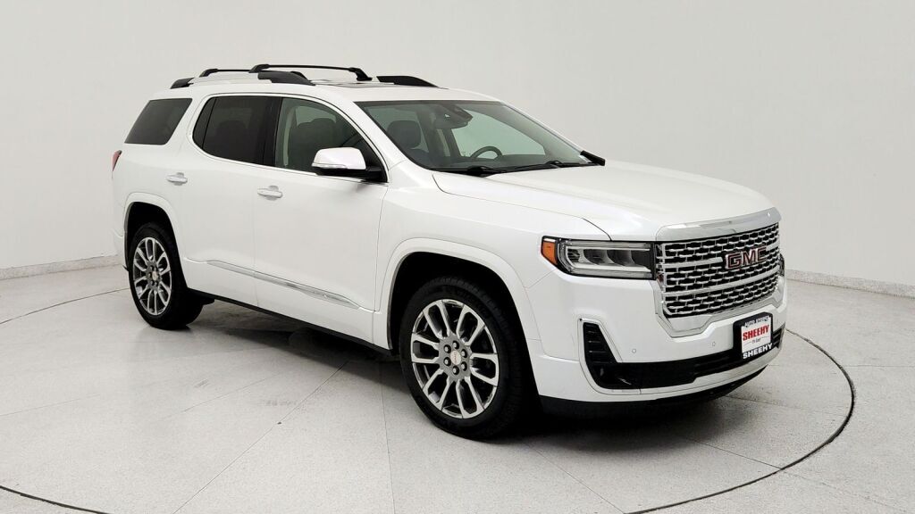 2022 GMC Acadia Denali