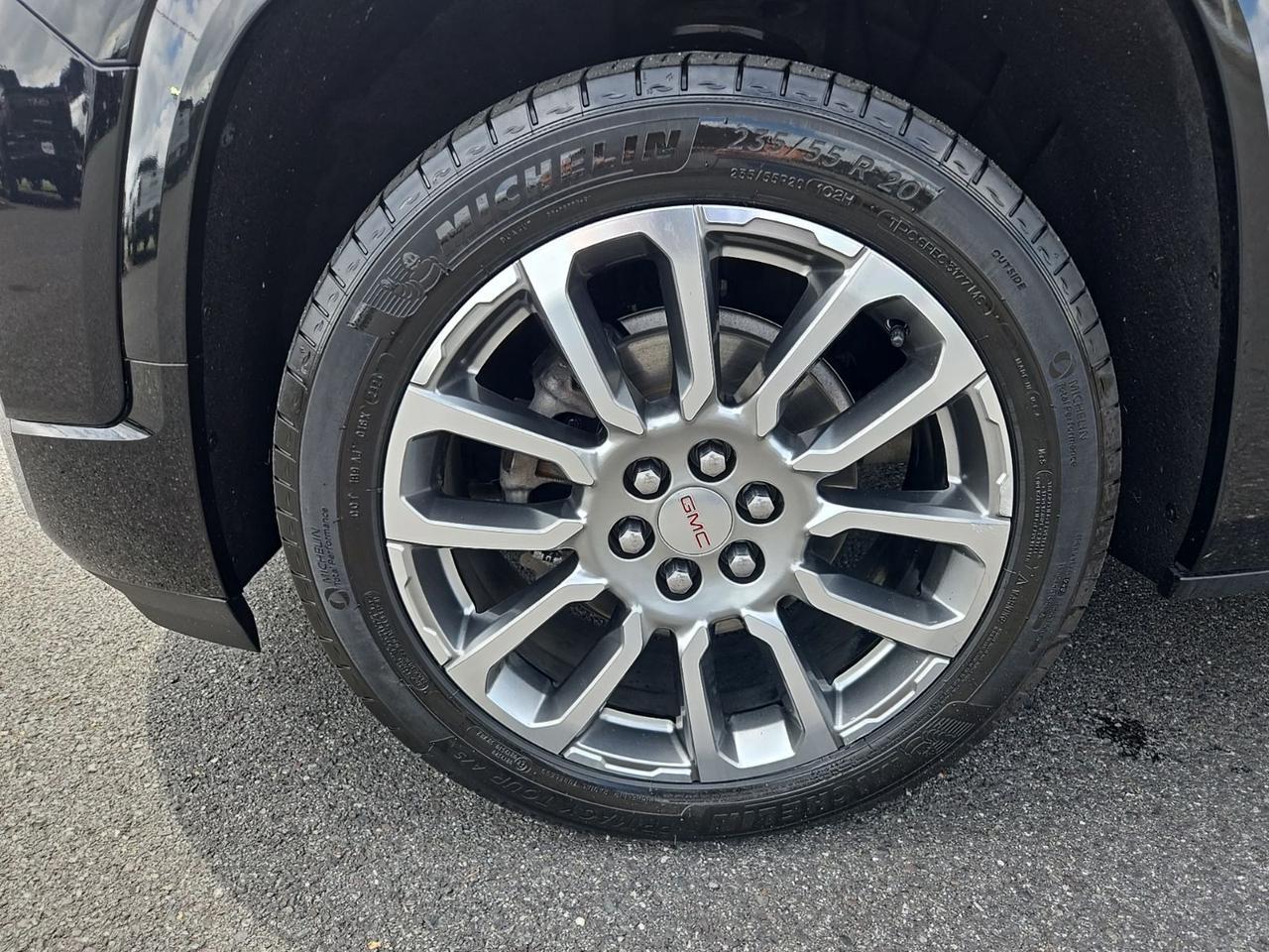 2022 GMC Acadia Denali Fredericksburg VA