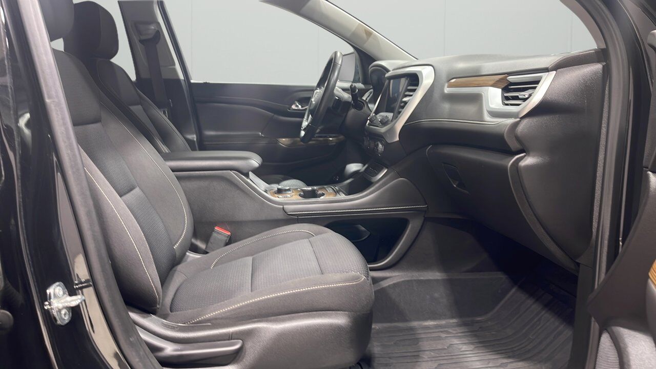 2022 GMC Acadia SLE Sherwood Park AB