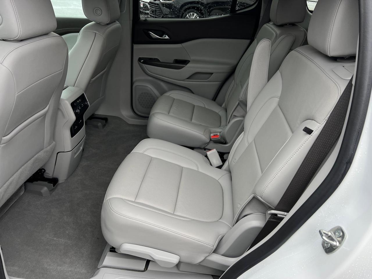 2022 GMC Acadia SLT Hagerstown MD