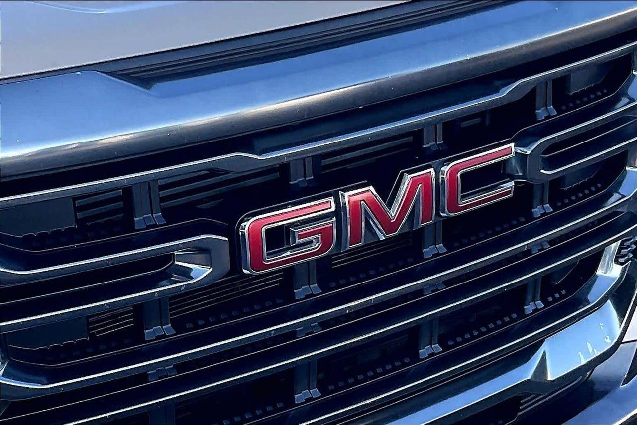 2022 GMC Canyon 4WD AT4 w/Leather Roseville CA
