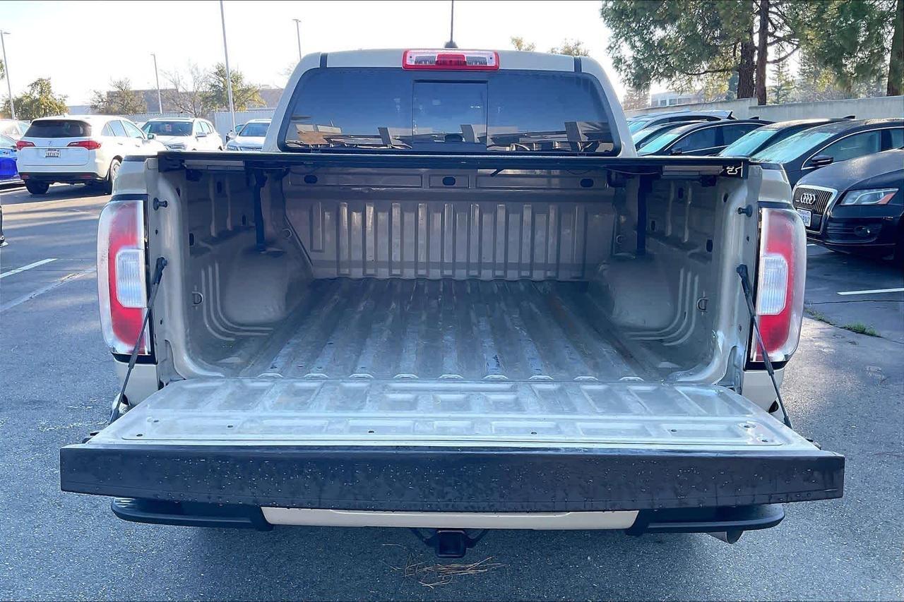 2022 GMC Canyon 4WD AT4 w/Leather Roseville CA