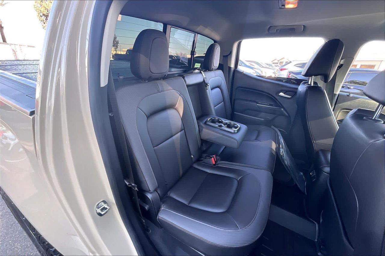 2022 GMC Canyon 4WD AT4 w/Leather Roseville CA