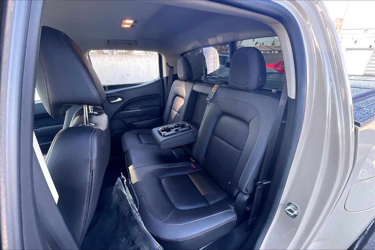 2022 GMC Canyon 4WD AT4 w/Leather Roseville CA