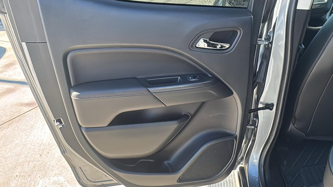 2022 GMC Canyon 4WD AT4 w/Leather New Braunfels TX