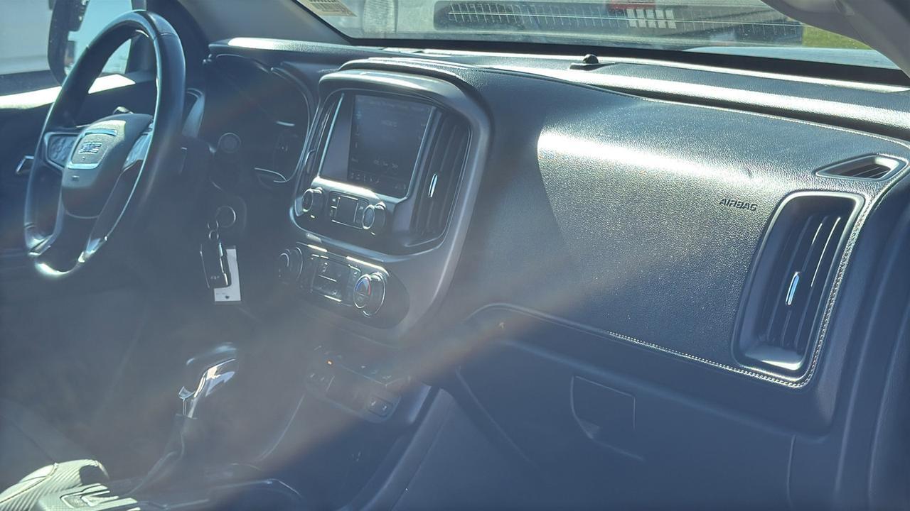 2022 GMC Canyon 4WD AT4 w/Leather New Braunfels TX