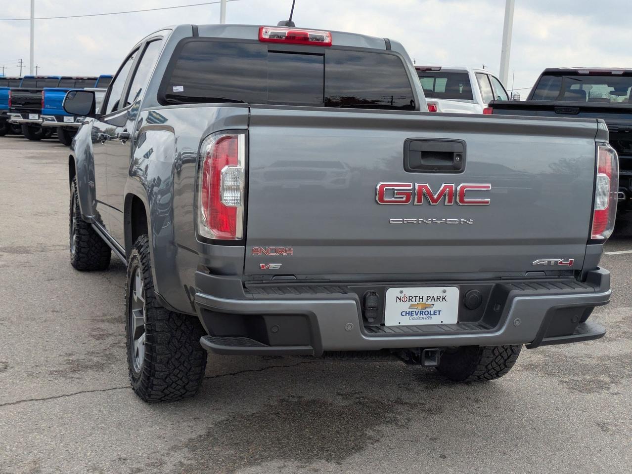 2022 GMC Canyon 4WD AT4 w/Leather Castroville TX