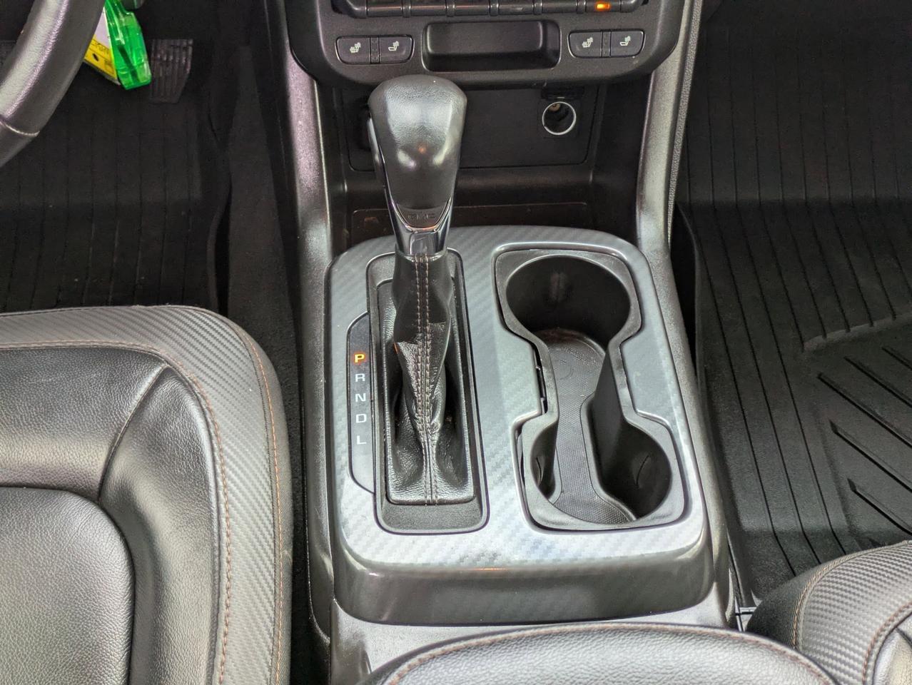 2022 GMC Canyon 4WD AT4 w/Leather Castroville TX