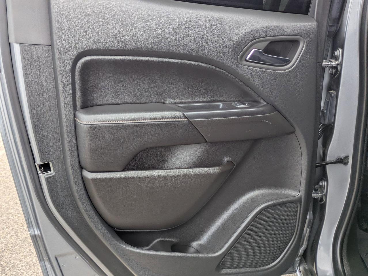 2022 GMC Canyon 4WD AT4 w/Leather Castroville TX