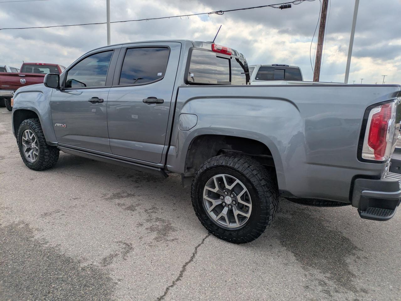 2022 GMC Canyon 4WD AT4 w/Leather Castroville TX