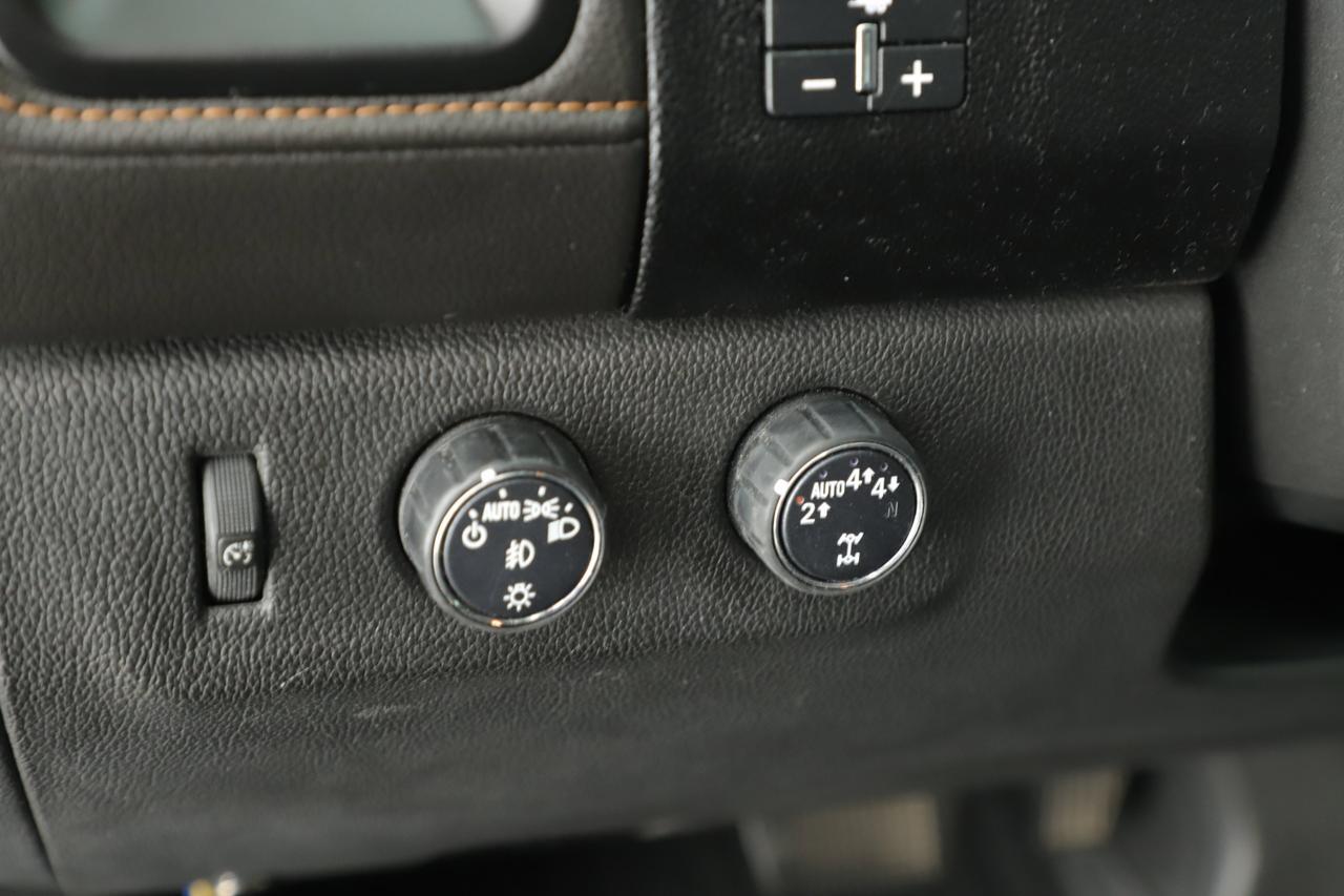 2022 GMC Canyon 4WD AT4 with Leather New Braunfels TX