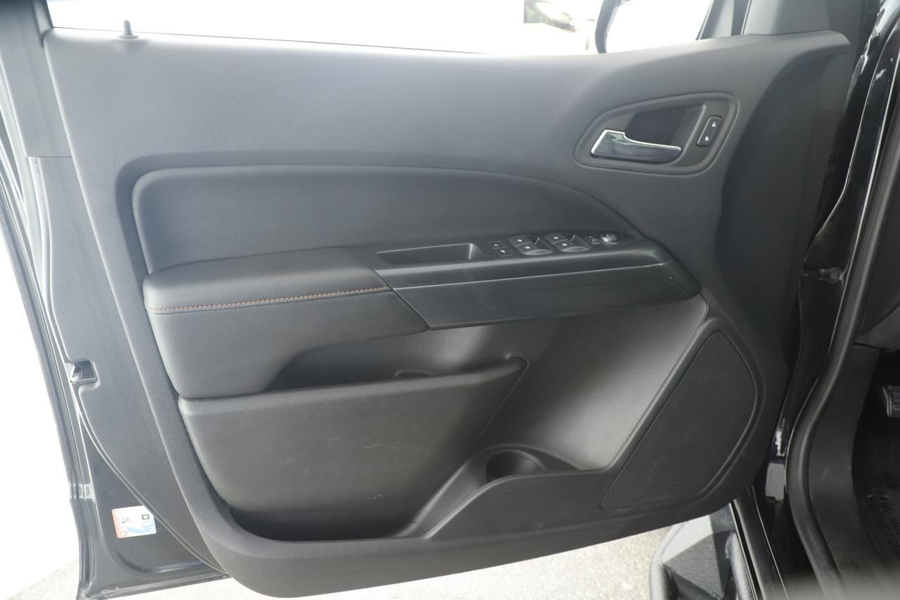 2022 GMC Canyon 4WD AT4 with Leather New Braunfels TX