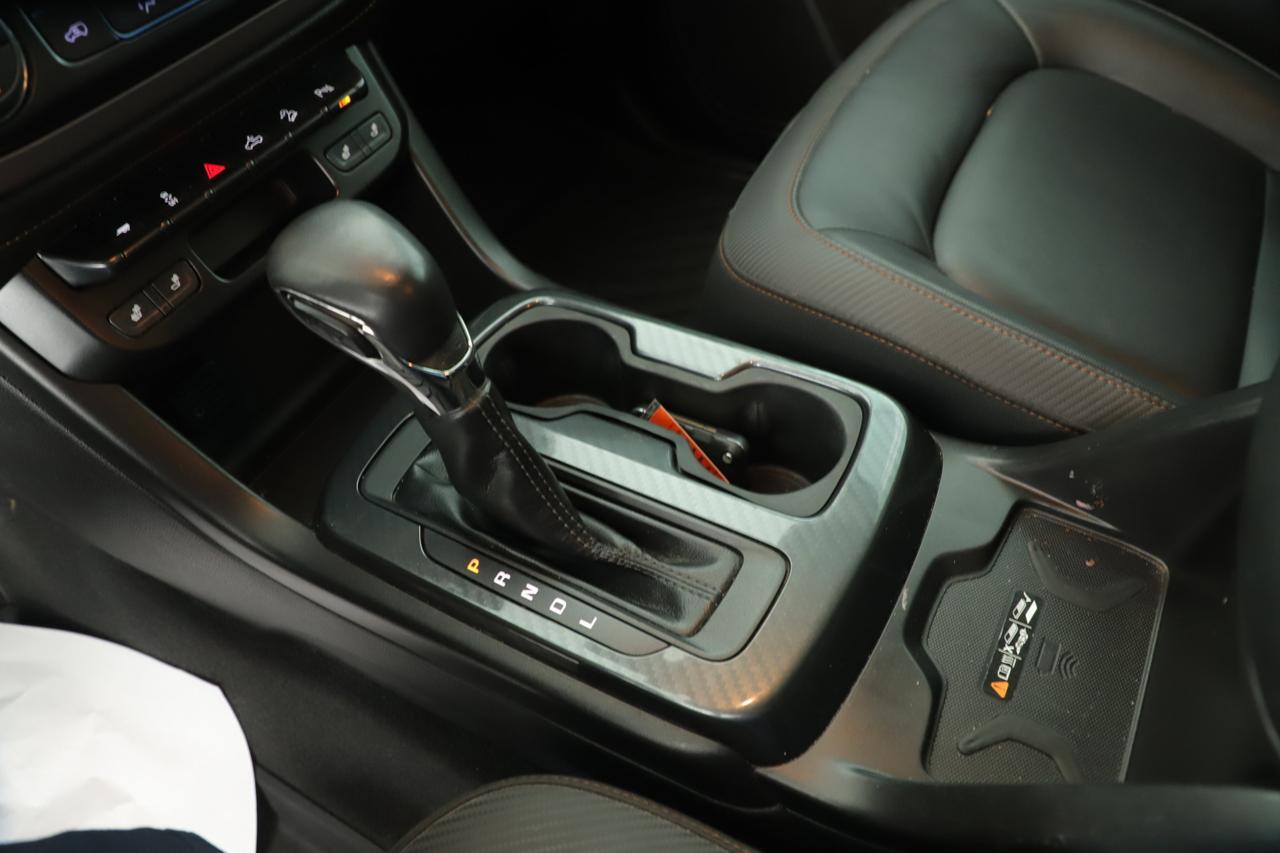 2022 GMC Canyon 4WD AT4 with Leather New Braunfels TX