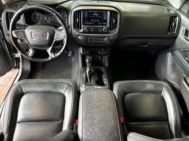 2022 GMC Canyon 4WD Crew Cab Short Box AT4 - Leather