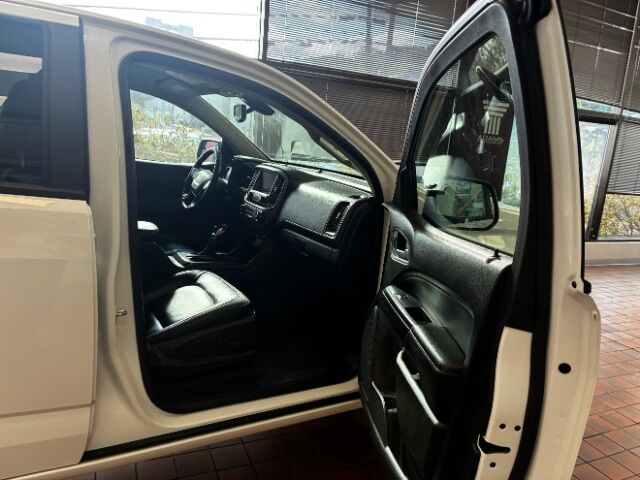 2022 GMC Canyon 4WD Crew Cab Short Box AT4 - Leather Kannapolis NC