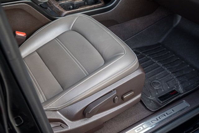 2022 GMC Canyon 4WD Denali  Selma TX
